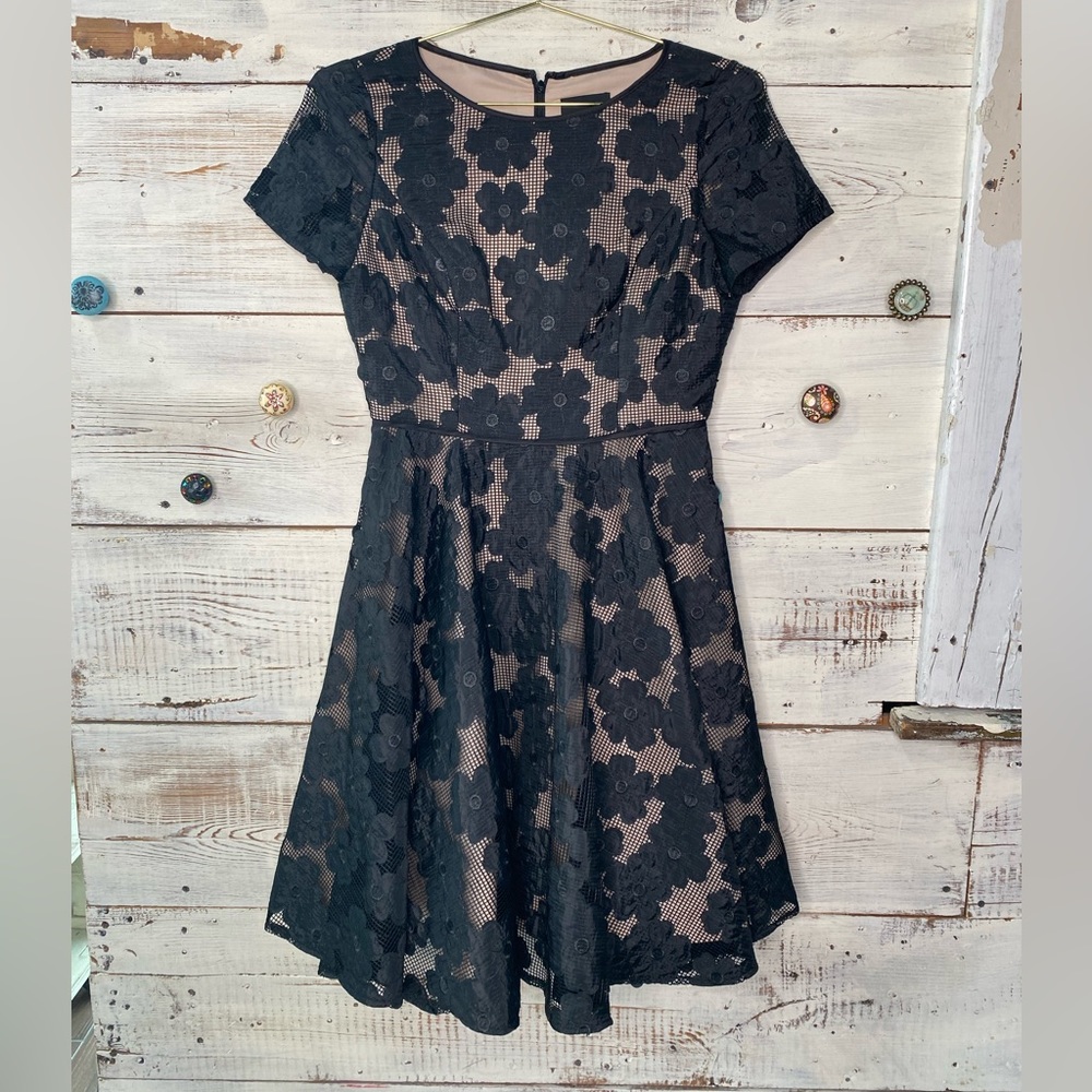 Shani dress floral lace/mesh size 4